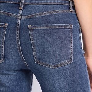 NWT KUT HIGH RISE ELIZABETH
FAB AB
STRAIGHT LEG
KUT
FROM THE KLOTH®